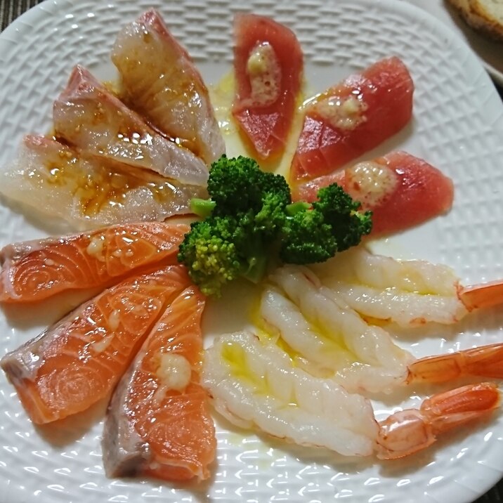 スーパーの刺身盛合せで変わりカルパッチョ レシピ 作り方 By おっさん5593 楽天レシピ スーパーの刺身盛合せで変わりカルパッチョ レシピ 作り方 By おっさん5593 楽天レシピ